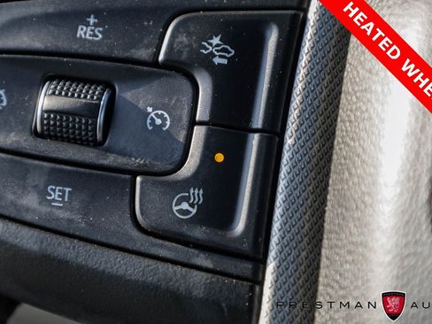 Used 2021 GMC Yukon XL Denali w/ Denali Premium Package image 15