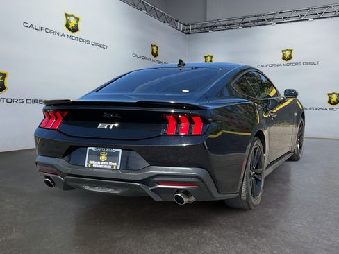 Used 2024 Ford Mustang GT RWD image 5