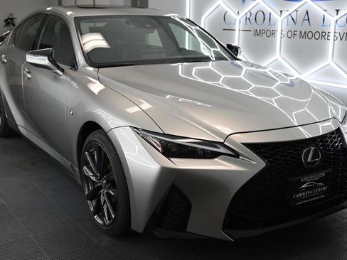 Used 2022 Lexus IS 350 F Sport image 5