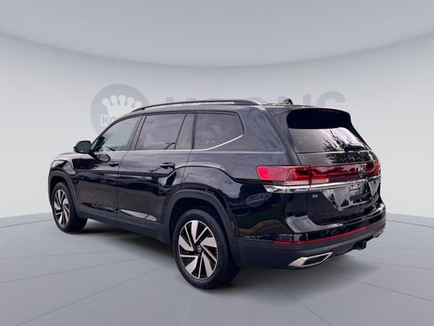 Used 2024 Volkswagen Atlas SE image 4