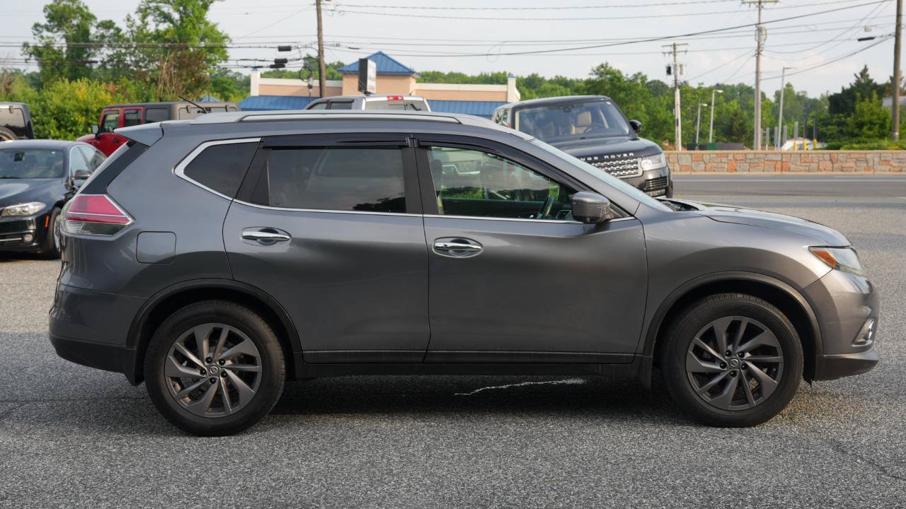 Used 2016 Nissan Rogue SL FWD image 4