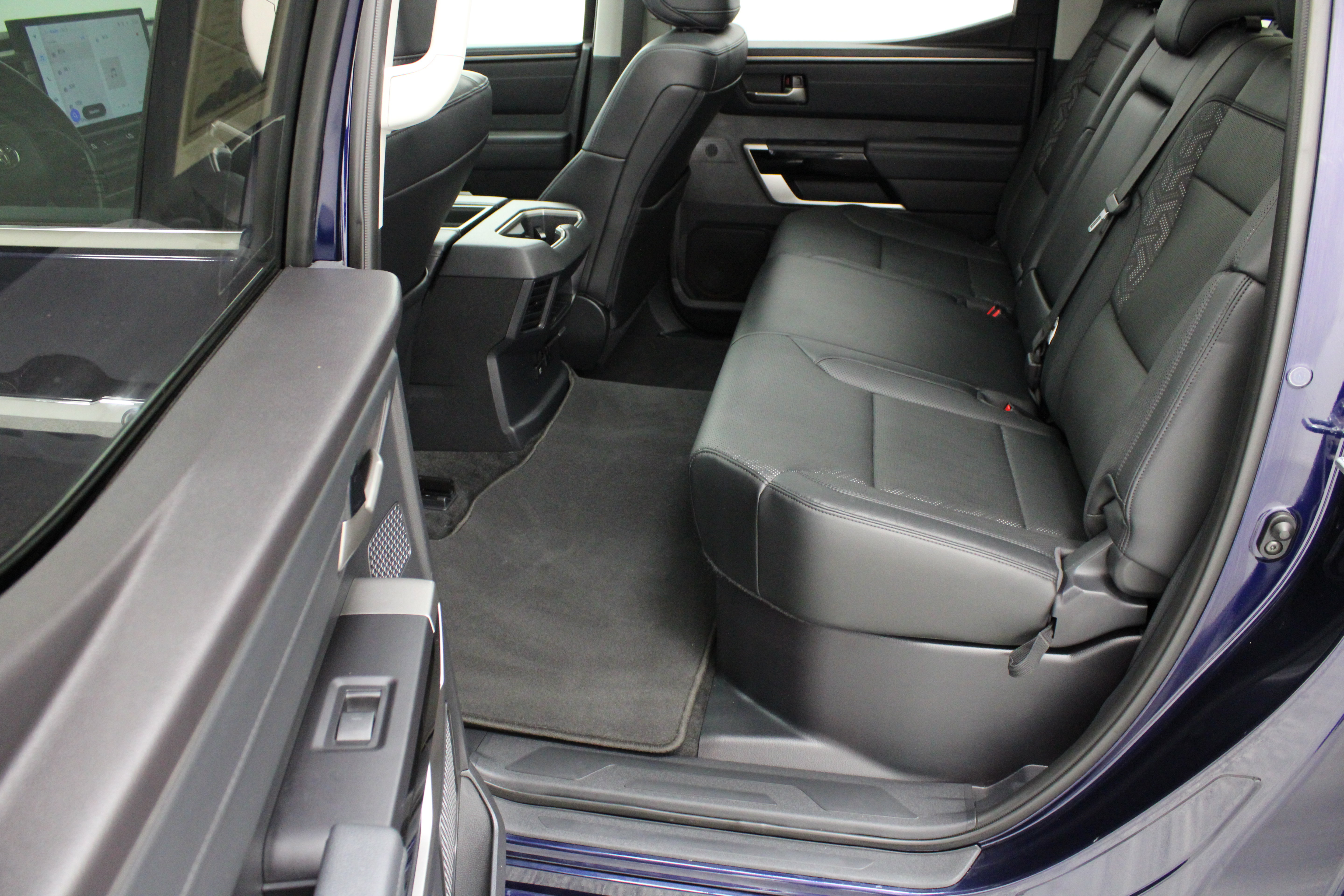 Used 2023 Toyota Tundra Limited RWD image 32