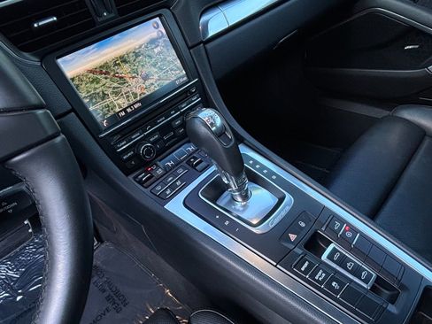 Used 2014 Porsche 911 Carrera 4 AWD/4WD image 33