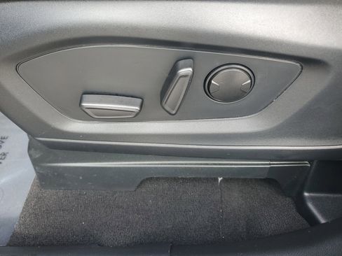 Certified 2024 Ford Explorer XLT w/ Equipment Group 202A image 25