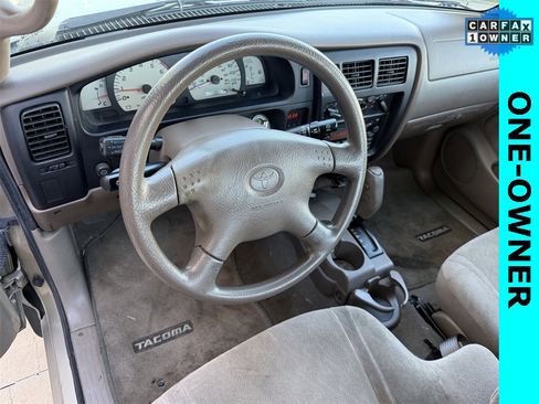 Used 2004 Toyota Tacoma 2WD Xtracab image 11