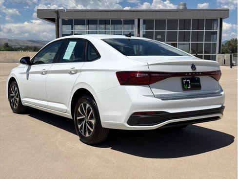 Used 2025 Volkswagen Jetta S FWD image 6