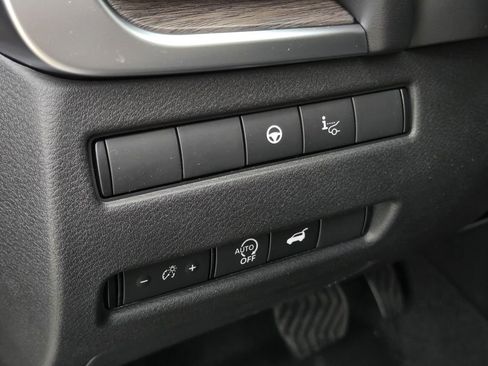 New 2026 Nissan Rogue Platinum image 19