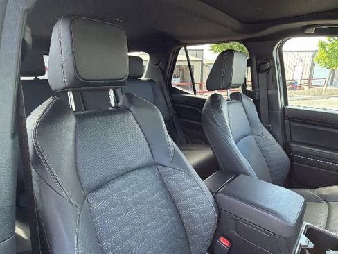 Certified 2025 Toyota 4Runner TRD Off-Road Premium w/ Tow Technology Package image 40