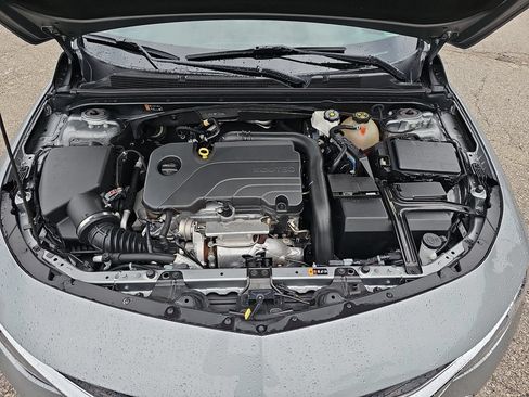 Used 2023 Chevrolet Malibu RS FWD image 32
