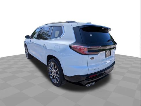 New 2026 GMC Acadia Denali Ultimate w/ LPO, Floor Liner Package image 6