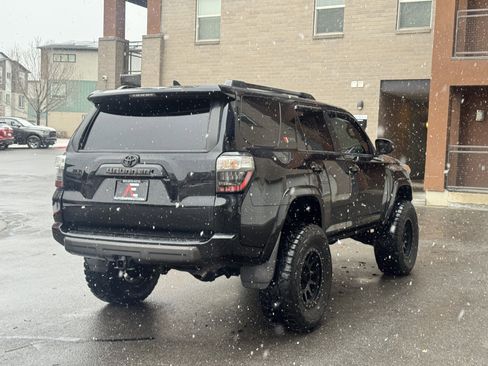 Used 2016 Toyota 4Runner Trail Premium image 7
