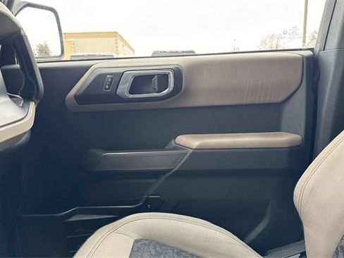 Used 2021 Ford Bronco Wildtrak image 20