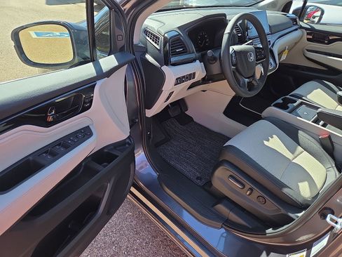 New 2026 Honda Odyssey Elite image 10
