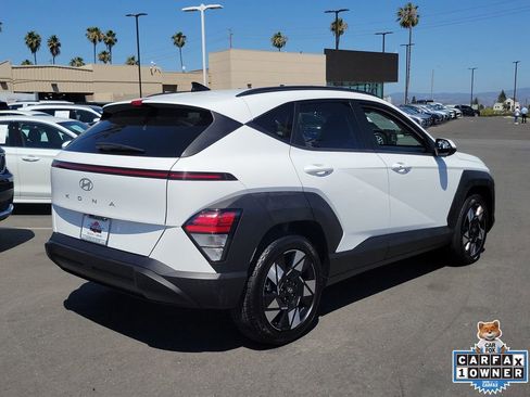 Used 2025 Hyundai Kona SEL FWD image 4