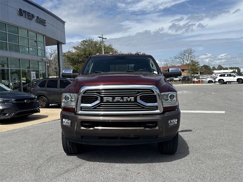 Used 2018 RAM 2500 Longhorn image 4