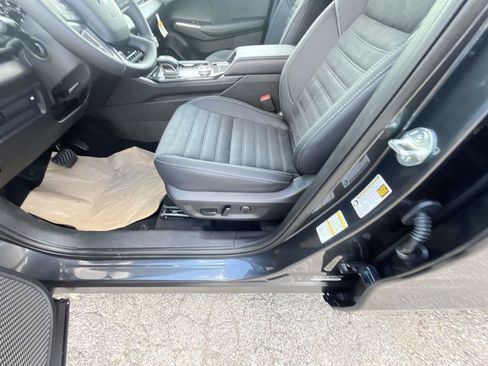 New 2025 Mitsubishi Outlander SE image 4