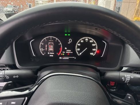 Used 2025 Honda Civic Sport image 1