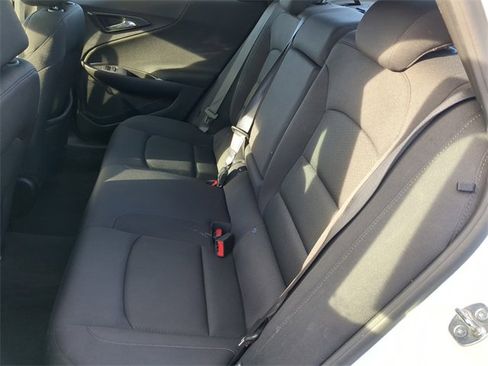 Used 2024 Chevrolet Malibu LT image 19