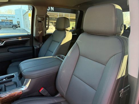 New 2026 GMC Sierra 1500 Elevation w/ Elevation Premium Package image 14