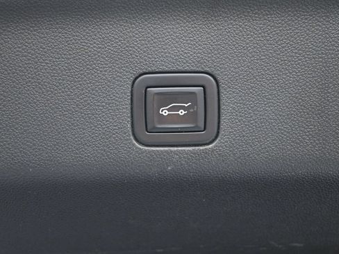 Used 2021 Chevrolet Tahoe LT AWD/4WD image 28