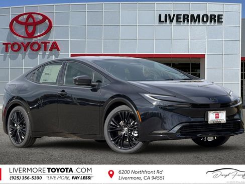 New 2026 Toyota Prius Plug-In Hybrid image 1