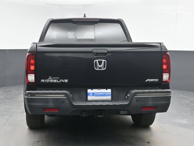 Certified 2020 Honda Ridgeline Black Edition image 9