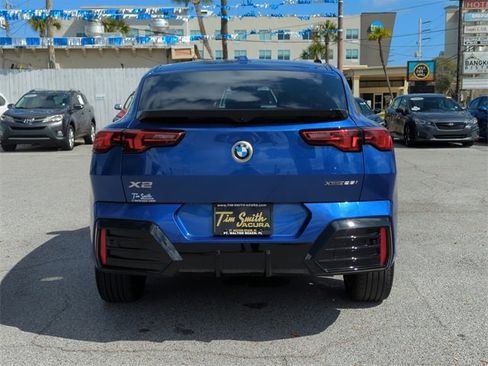 Used 2025 BMW X2 xDrive28i w/ M Sport Package image 5