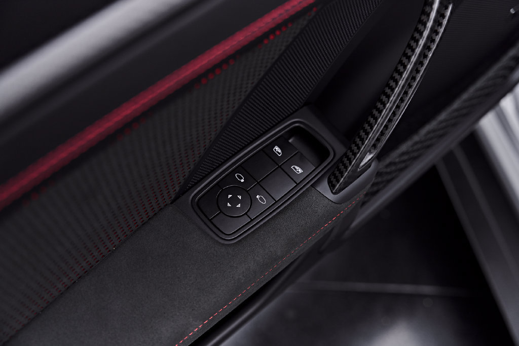 Used 2024 Porsche 911 GT3 RS RWD image 46