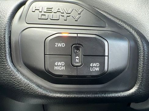 Certified 2026 RAM 2500 Big Horn AWD/4WD image 21