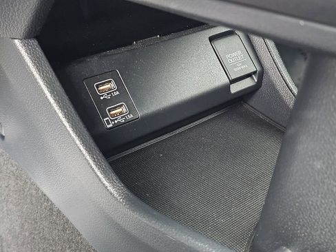 Used 2022 Honda HR-V EX-L image 26