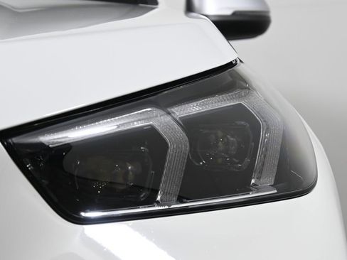 Certified 2023 BMW X1 xDrive28i image 11