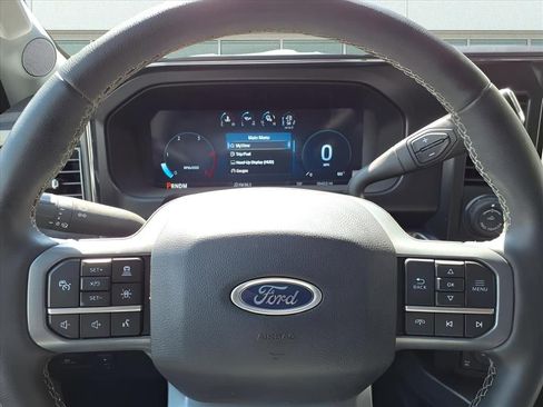 Used 2025 Ford F350 Lariat w/ Lariat Ultimate Package image 11