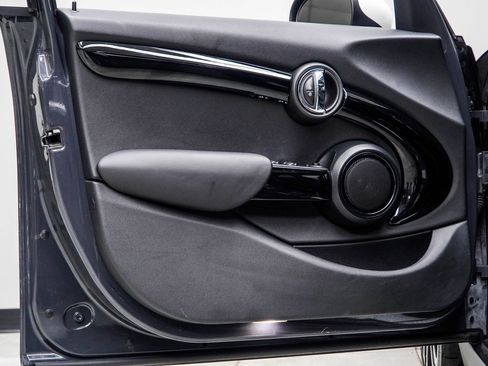 Used 2019 MINI Cooper S FWD image 29