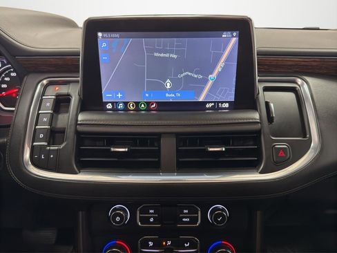 Used 2021 Chevrolet Suburban High Country AWD/4WD image 21