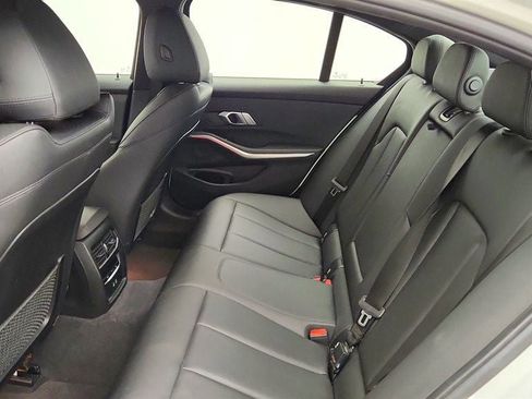 Used 2021 BMW 330i xDrive Sedan w/ M Sport Package AWD/4WD image 22
