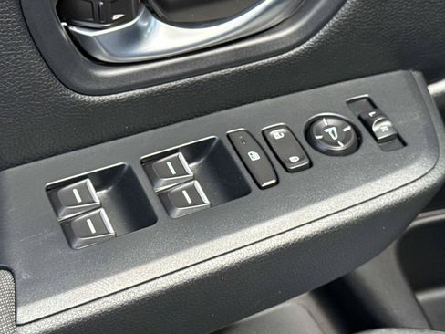 Used 2026 Honda Pilot Sport image 21