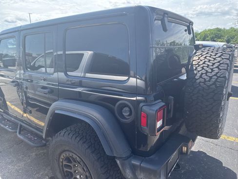 Used 2022 Jeep Wrangler Unlimited Sport AWD/4WD image 13