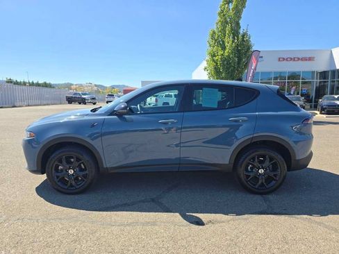 Used 2024 Dodge Hornet GT w/ GT Blacktop Package AWD/4WD image 2