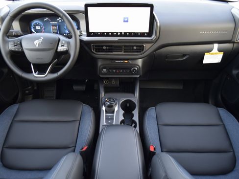 New 2025 Ford Bronco Sport Outer Banks image 7