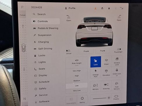 Used 2022 Tesla Model X Plaid AWD/4WD image 22