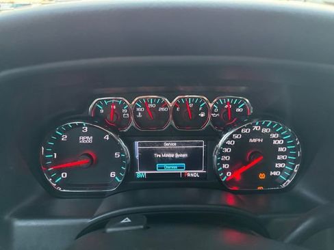 Used 2017 Chevrolet Silverado 1500 LT w/ Texas Edition image 26