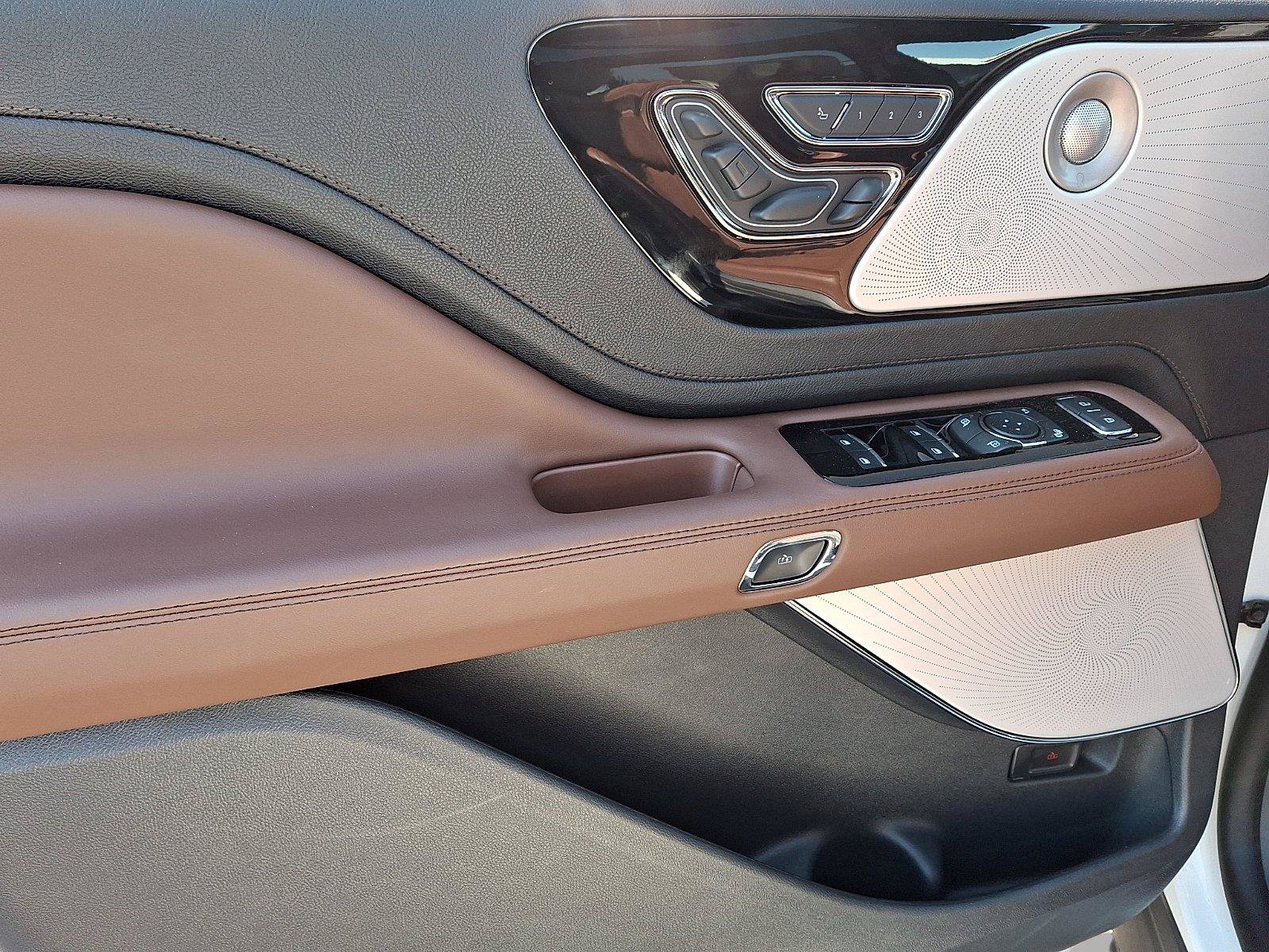 New 2026 Lincoln Aviator Reserve AWD/4WD image 9