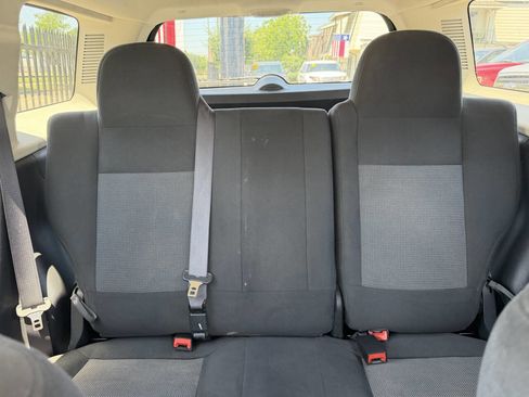 Used 2016 Jeep Patriot Latitude FWD image 18