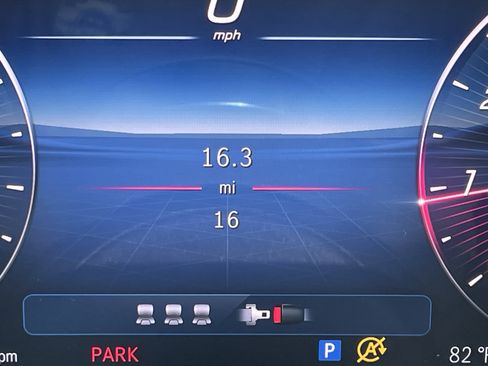 New 2026 Mercedes-Benz GLC 300 GLC 300 SUV image 25