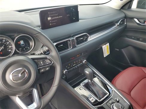 New 2025 MAZDA CX-5 Carbon Edition image 23