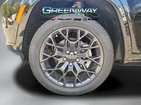 New 2025 Jeep Grand Cherokee L Summit image 35