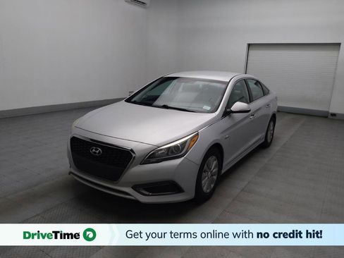 Used 2016 Hyundai Sonata SE image 1