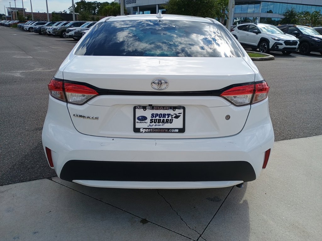 Used 2020 Toyota Corolla L FWD image 6