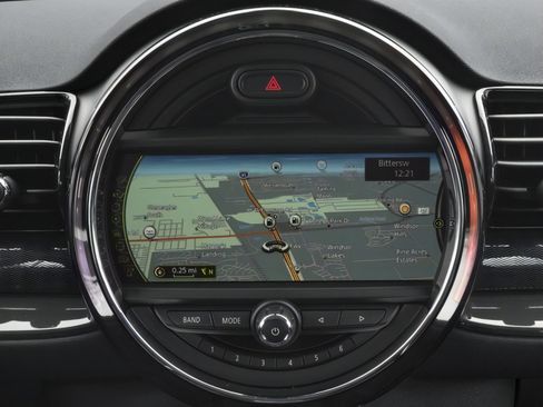 Used 2017 MINI Cooper Clubman FWD image 17