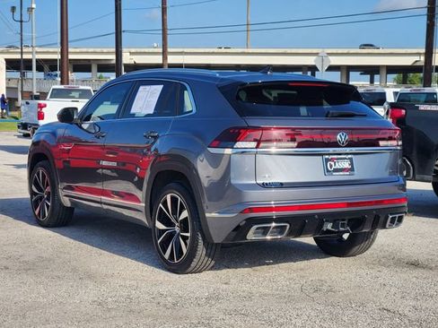 Used 2025 Volkswagen Atlas Cross Sport SEL Premium R-Line AWD/4WD image 5